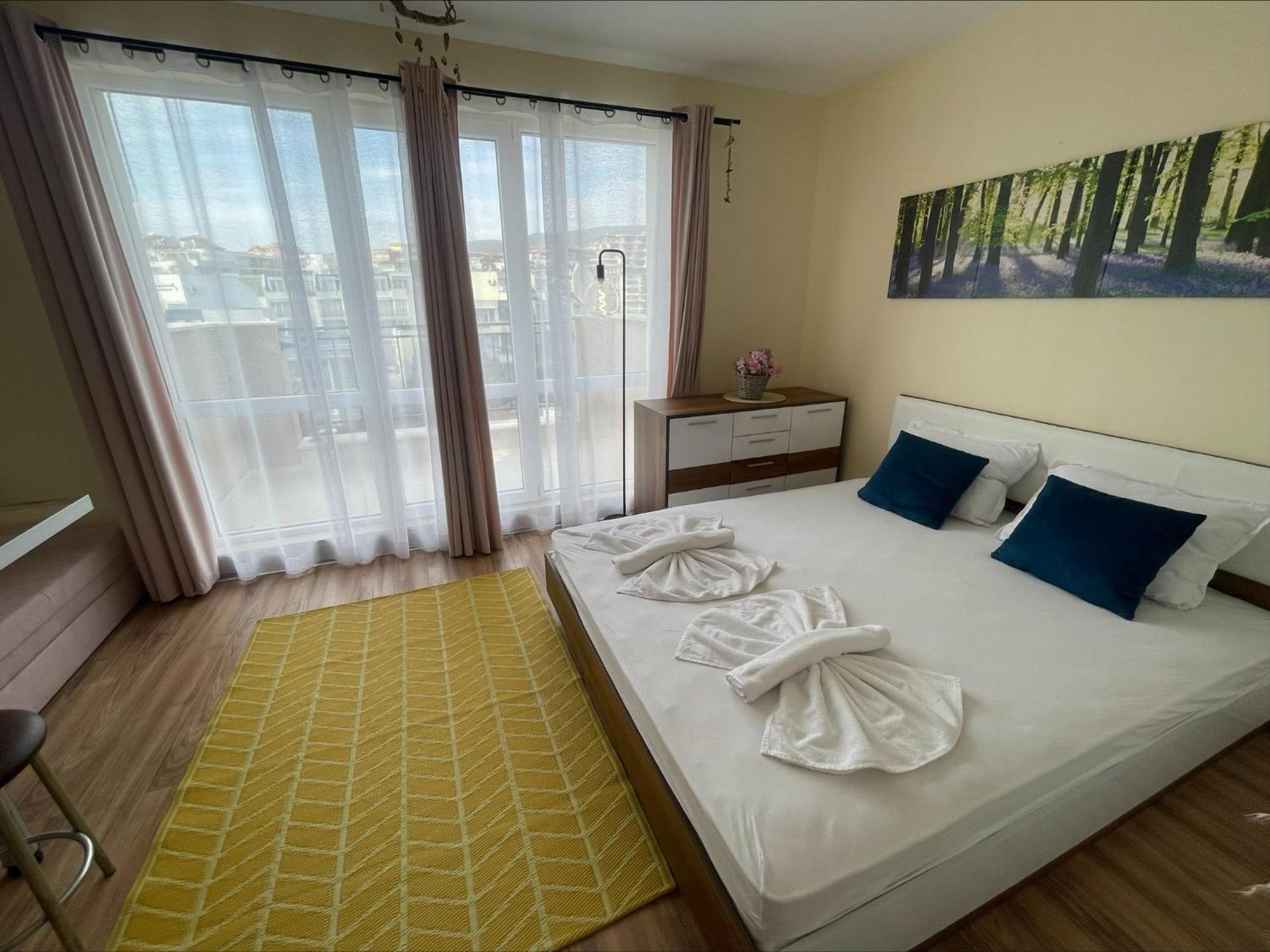 Ipanema Beach - Menada Apartments Sveti Vlas Ruang foto